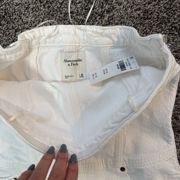 NWT Abercrombie & Fitch Strapless Denim Romper - Picture 2 of 5